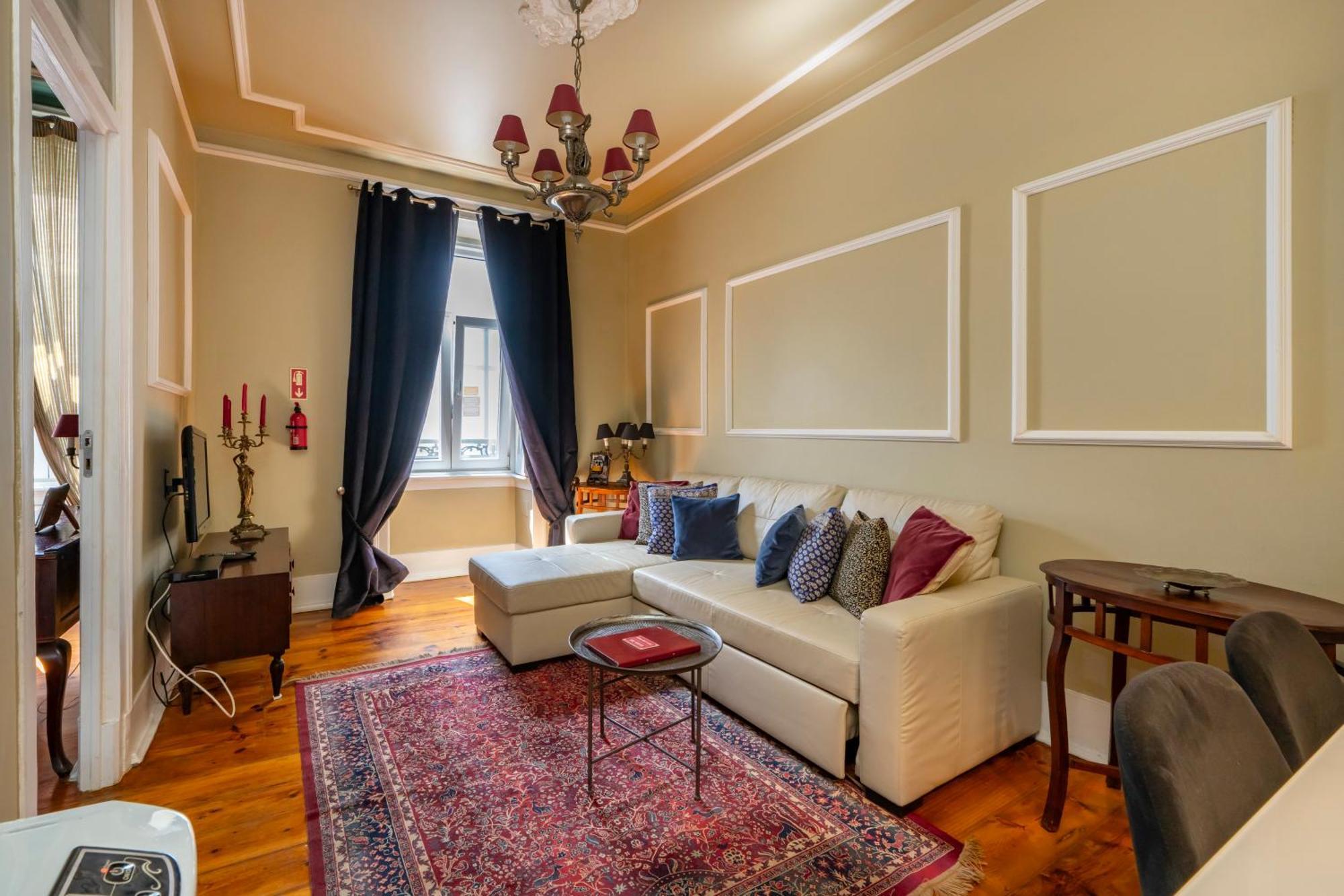 Apartment Portuguese Charm In